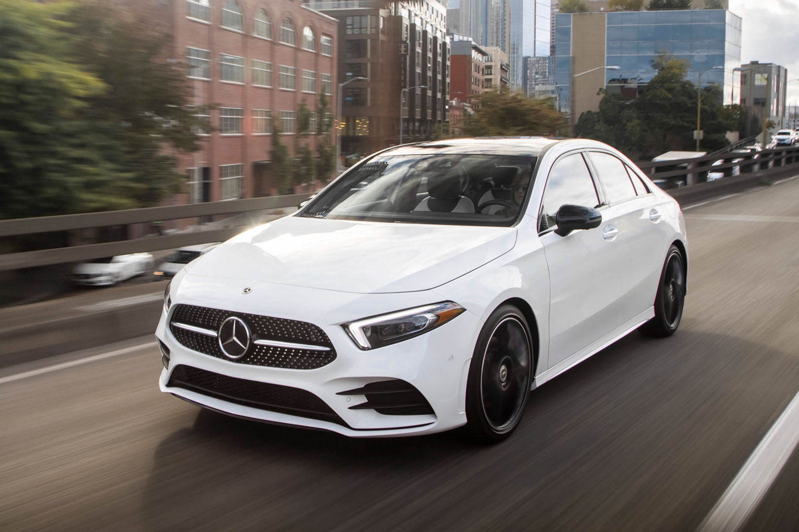 Salon Car - 4 Seater